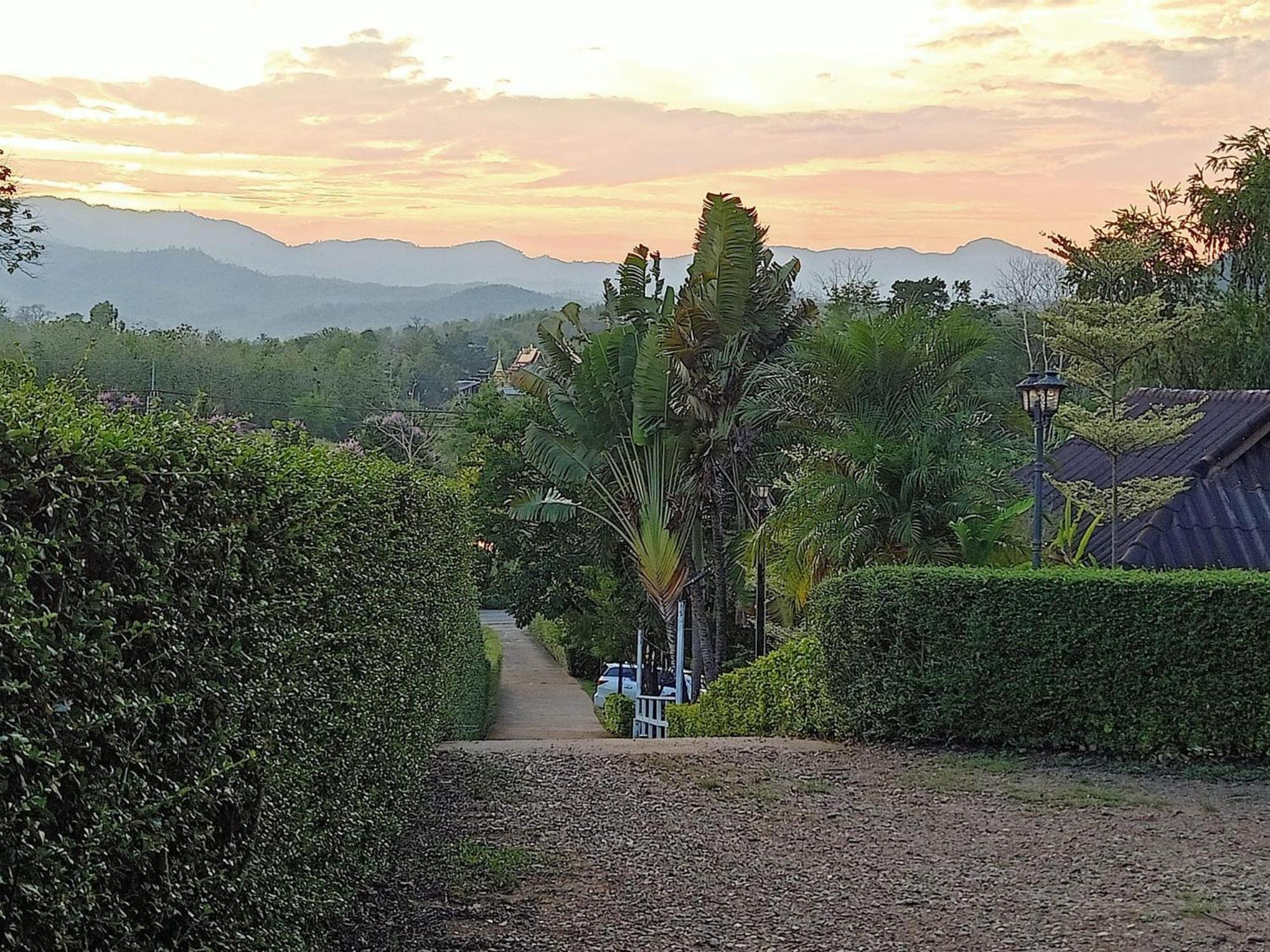 Pura Vida Pai Resort Exterior foto